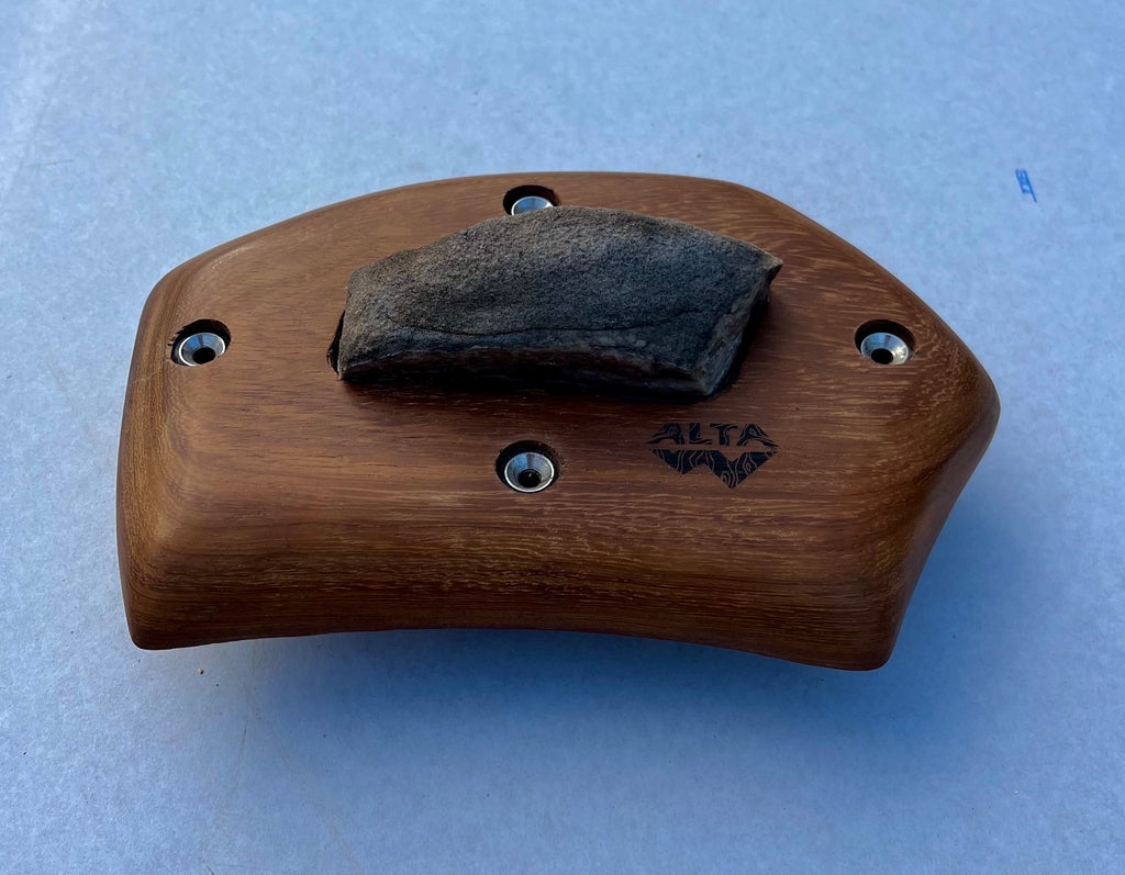 Stone N Wood Hold