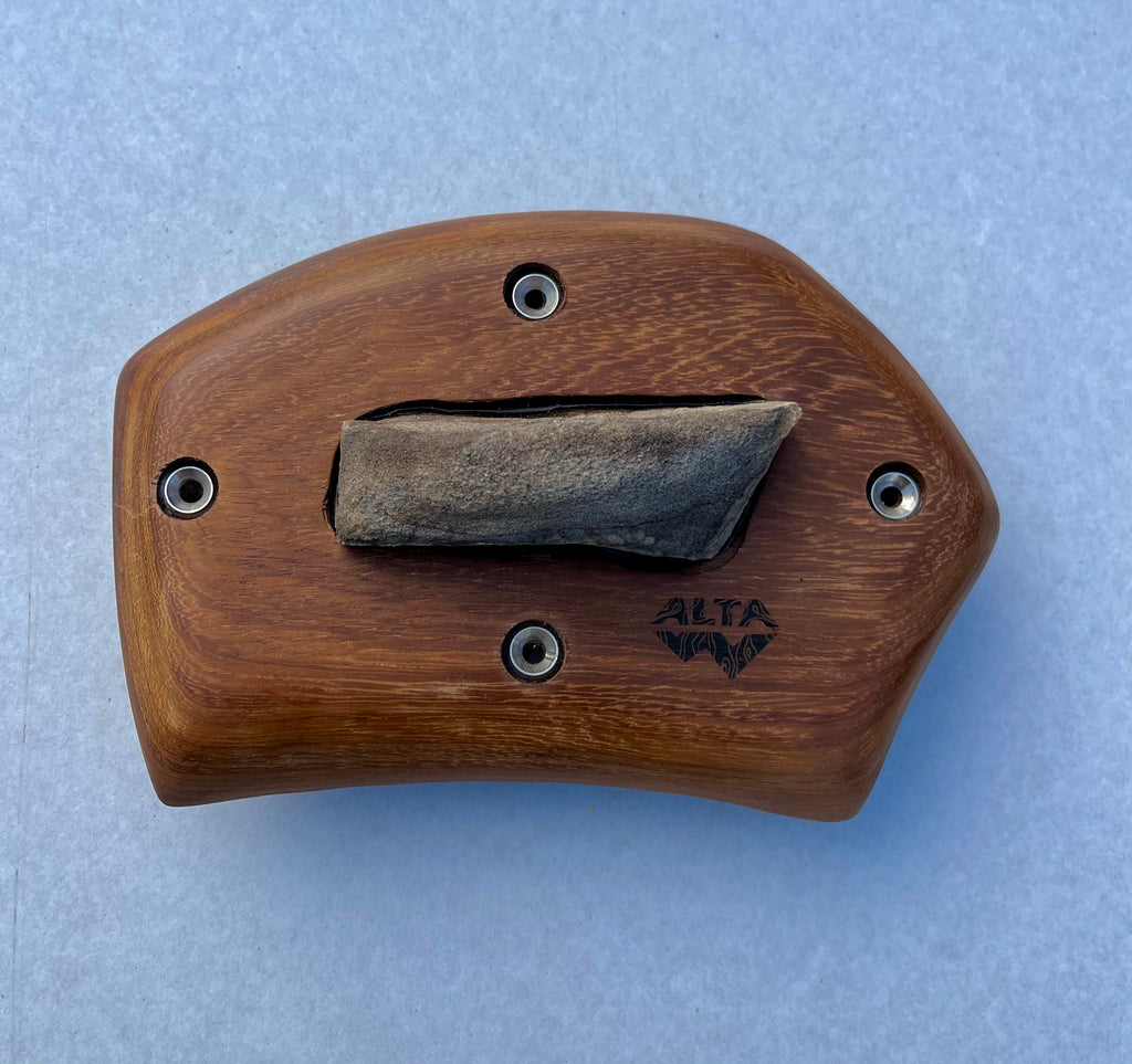 Stone N Wood Hold