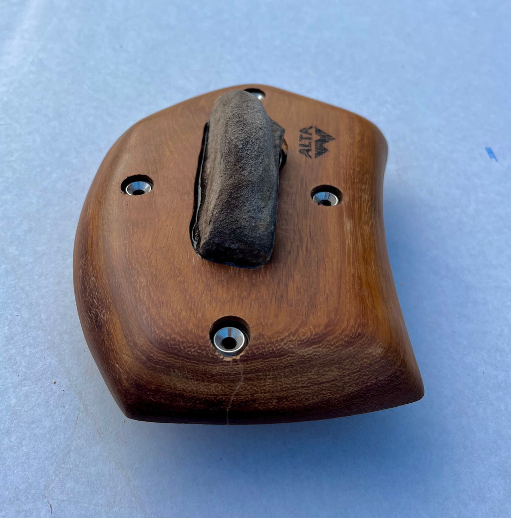 Stone N Wood Hold