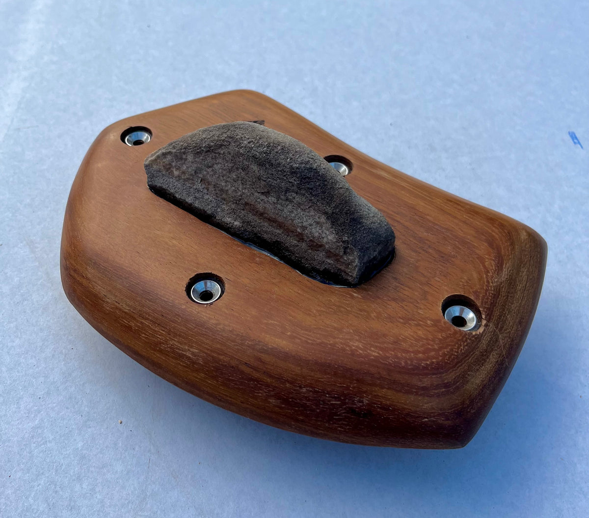 Stone N Wood Hold