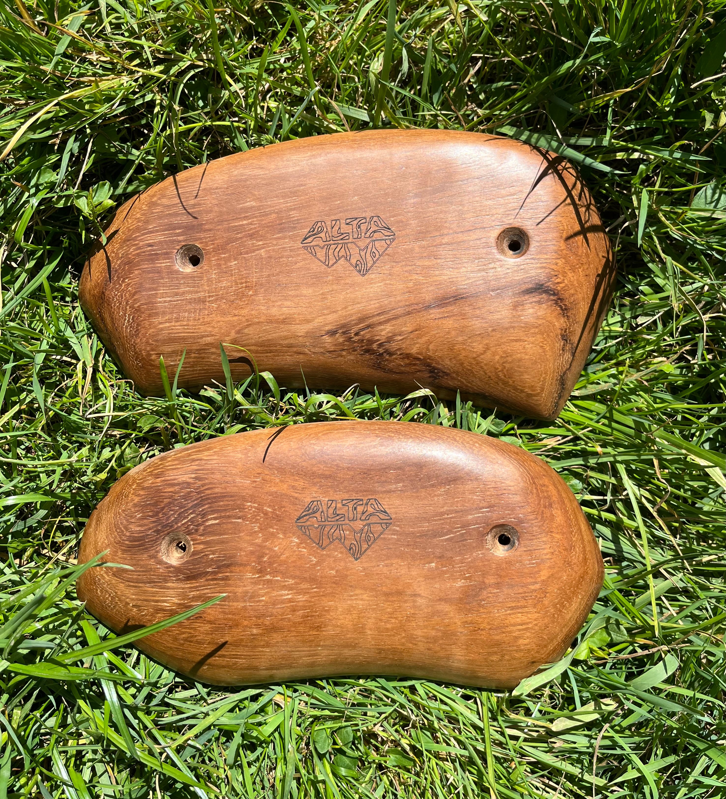 Walnut Round Edge (18mm)